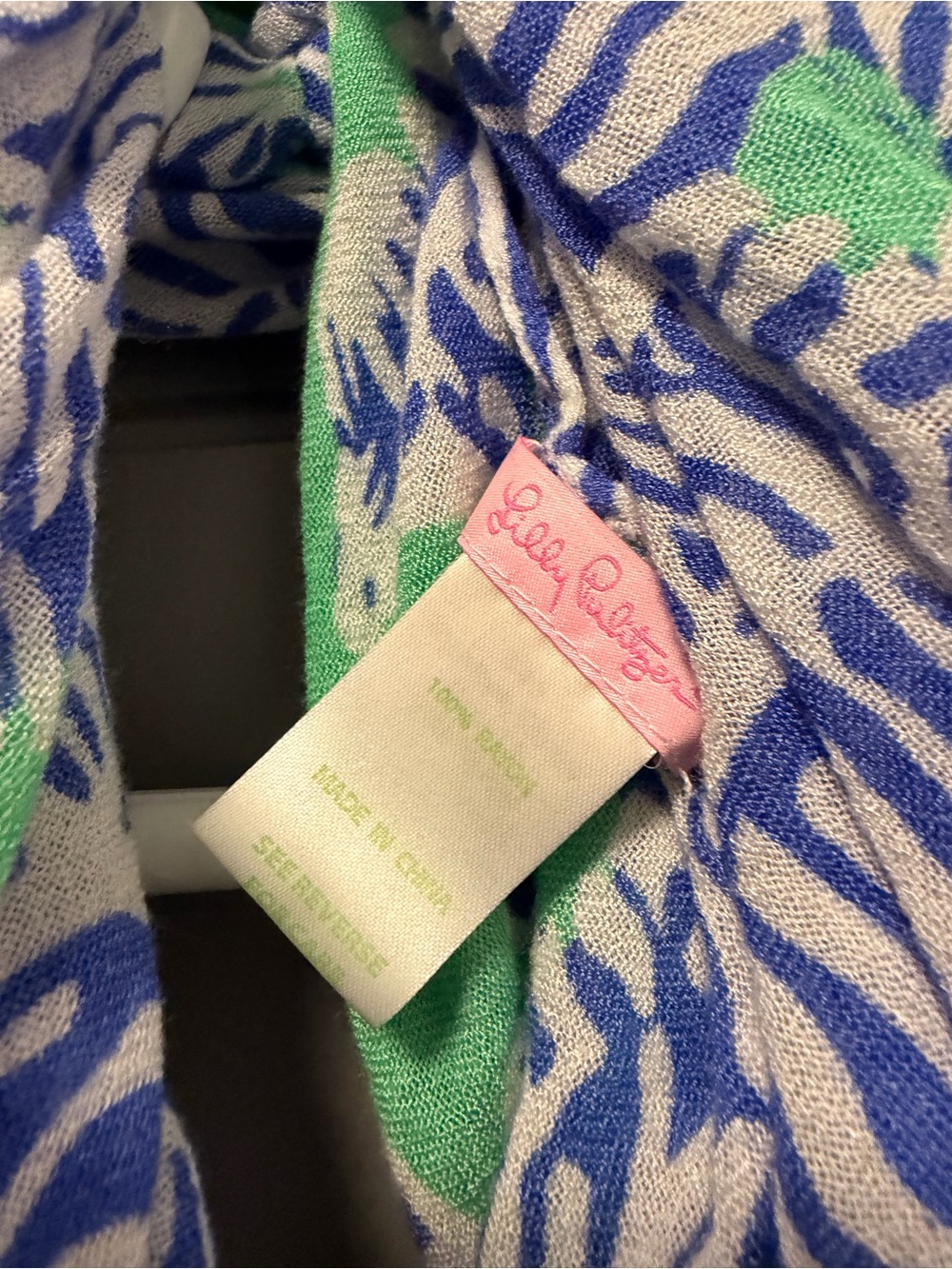 Lilly Pulitzer Riley Infinity Scarf OS - Picture 2 of 5
